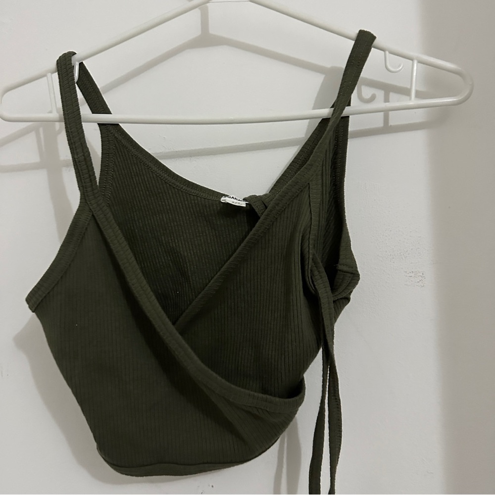 Garage wrap crop top size S